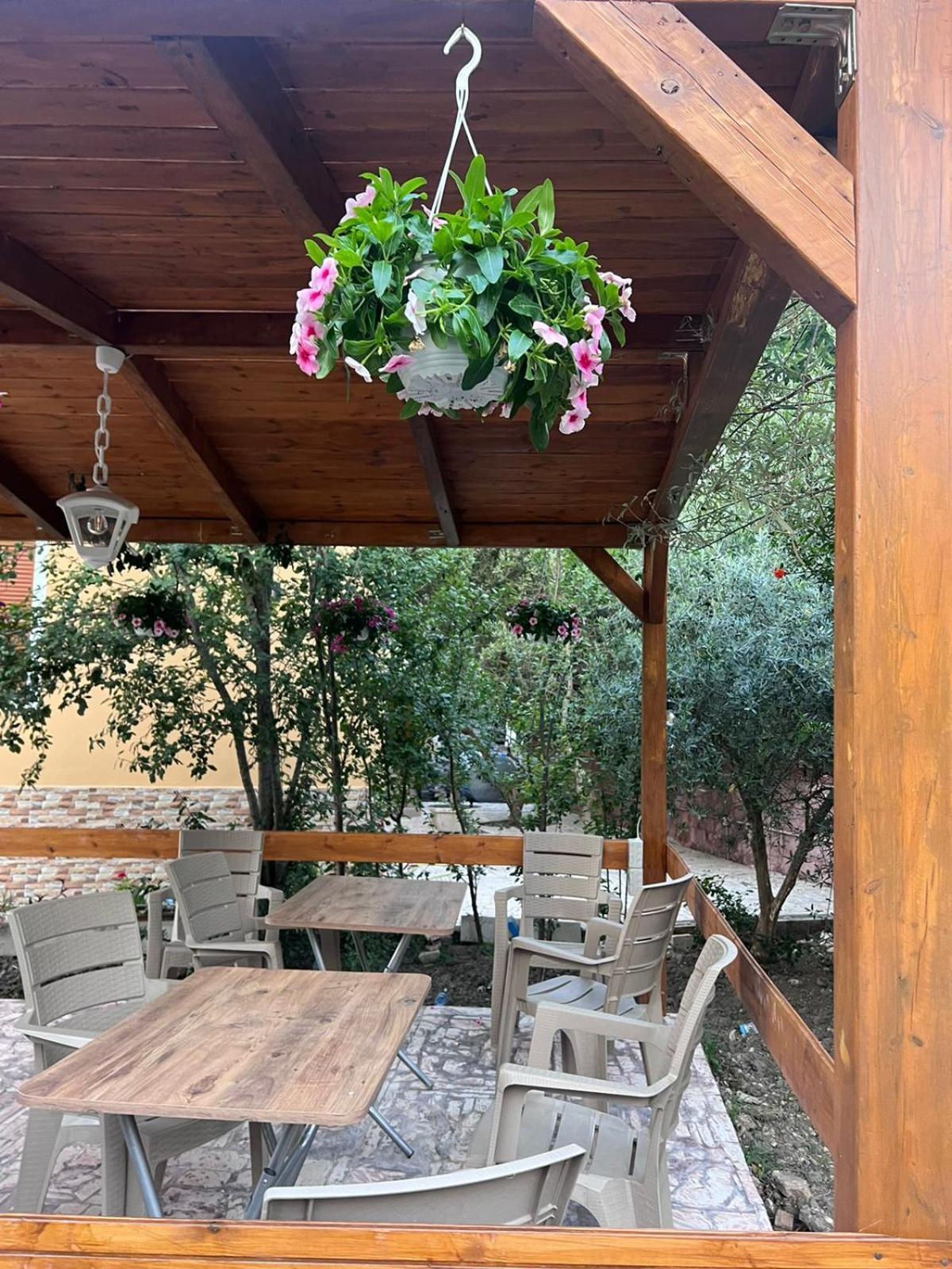 Vila Magis Vlore Luaran gambar